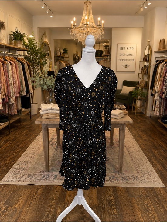 Karl Lagerfeld Dresses & Skirts - Karl Lagerfeld Paris NWT Celestial Sun Moon Tie Waist Dress Size 14